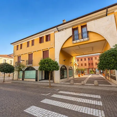 Maria Ida Three-bedroom - Agenzia Cocal 아파트 *